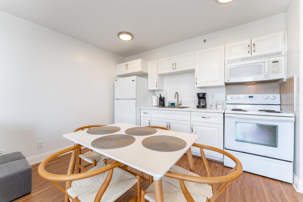 Apartmán Waikiki Banyan W-Ocean Views With Free Parking! Honolulu Exteriér fotografie