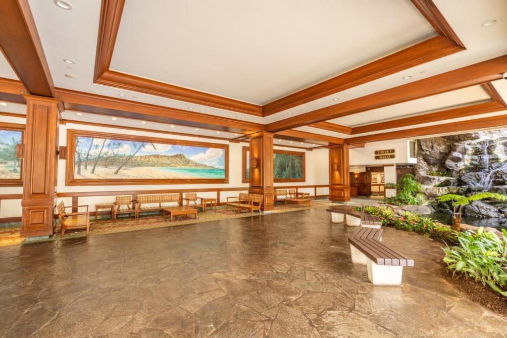 Apartmán Waikiki Banyan W-Ocean Views With Free Parking! Honolulu Exteriér fotografie